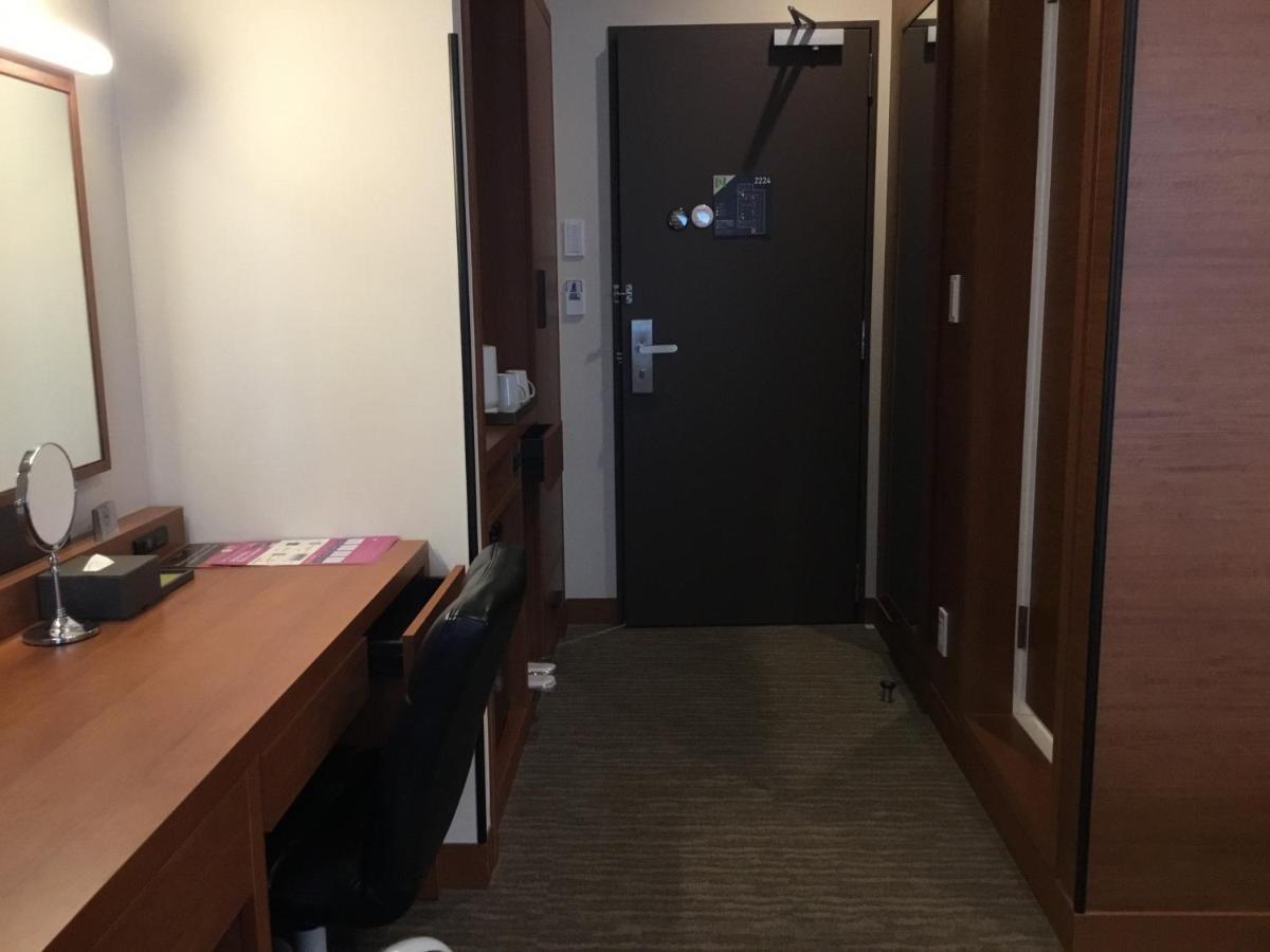 Odysis Suites Osaka Airport Hotel Izumisano Exterior photo